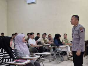 Kabag Ren Polres Purworejo, Kompol DR. Suprihadi, Sosok Polisi Inspiratif