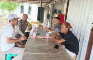 Polsek Dramaga Desa Cikarawang Giat, Ajak warga Jaga Kondusifitas Cegah Gangguan Kamtibmas.
