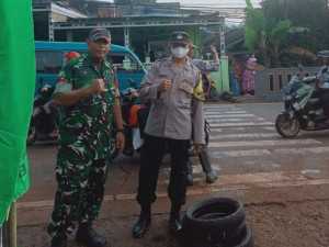 Bhabinkamtibmas Polsek Leuwiliang Sambang Warga, Jalin Kedekatan dengan Masyarakat.