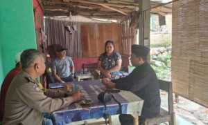 Bhabinkamtibmas Polsek Klapanunggal Sambang warga desa Nambo dan Sampaikan Himbauan Kamtibmas.
