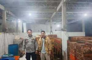 Sambang Rutin Bhabinkamtibmas Desa Leuwimekar, Wujudkan Rasa Aman di Masyarakat.