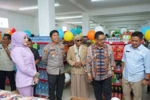 Bupati Sukabumi H.Asep Japar Resmikan Ratu Freshmart dan Luncurkan SPPG Palabuhanratu 2 & 3, Dorong Ketahanan Pangan dan Gizi Masyarakat