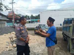 Bhabinkamtibmas Dan Babinsa Melaksanakan Giat Anjangsana Warga Sampaikan Pesan Harkamtibmas.