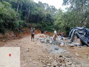 Waraga Malasari Sangat Gembira Jalan Tembus dari Malasari hingga Perbatasan Sukabumi, Sudah Mulai Dibangun.
