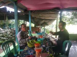 Bhabinkamtibmas Polsek Tanjungsari Sambang Warga masyarakat Sampaikan Himbauan Kamtibmas.