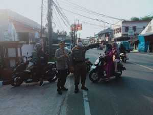 Bhabinkamtibmas Polsek Leuwiliang Aktif Sambangi Warga Jalin Keakraban dan Ciptakan Kamtibmas.