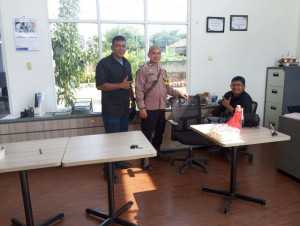 Bhabinkamtibmas Polsek Parungpanjang Sambangi Warga Desa Cibunar, Ajak Wujudkan Lingkungan Aman dan Bebas TPPO.
