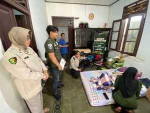 Polres Bogor Gelar Bhakti Kesehatan dan Bantuan Sosial untuk Disabilitas dalam Rangka HUT Bhayangkara ke-79.