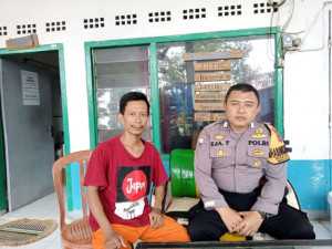 Bhabinkamtibmas Polsek Cijeruk Polres Bogor Rutin Sambangi Warga, Bangun Kedekatan dan Deteksi Dini.