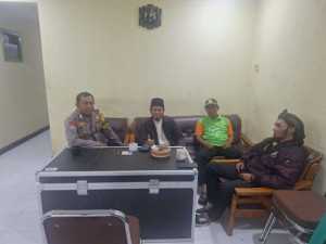 Bangun Sinergi, Bhabinkamtibmas Desa Tugu Utara Gelar Sambang Dialogis Bersama Tokoh Masyarakat.
