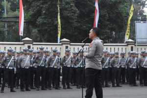 Kapolres Bogor AKBP Rio Wahyu Anggoro Pimpin Apel Pagi Sat Lantas Polres Bogor, Tekankan Disiplin dan Pelayanan Prima kepada Masyarakat.