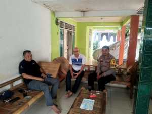 Jalin Silaturahmi, Bhabinkamtibmas Desa Bojong Nangka Polsek Gunung Putri Laksanakan Sambang Warga untuk Ciptakan Kamtibmas Kondusif,