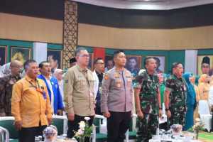 Kapolres Bogor Beserta Ketua Bhayangkari Polres Bogor Hadiri Peringatan Hari Kesatuan Gerak PKK Ke-53 Tingkat Kabupaten Bogor, Dukung Penguatan Kesejahteraan Keluarga Menuju Indonesia Maju.