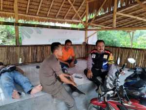 Bhabinkamtibmas Desa Cikuda Polsek Parungpanjang Sambangi Warga dan Sampaikan Himbauan Kamtibmas.
