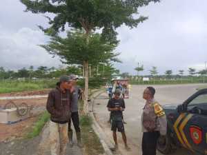 Bhabinkamtibmas Desa Cilaku Polsek Tenjo Sambangi Warga dan Sampaikan Himbauan Kamtibmas.