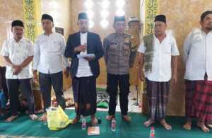 Bhabinkamtibmas Polsek Parung Jalin Kedekatan dengan Masyarakat Desa Binaan Berikan Himbauan Kamtibmas.