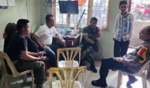 Giat Sinergitas TNI-POLRI, Bhabinkamtibmas dan Babinsa Sambangi Wilayah Desa Caringin