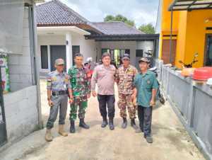 Bhabinkamtibmas dan TNI Bersinergi Jaga Kamtibmas, Wujudkan Lingkungan Aman di Desa Binaan Parung.
