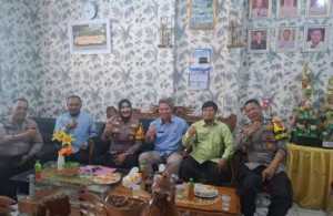Program Jumat Curhat Kali ini Kapolsek Dramaga Bersama Kepala Sekolah SMPN 1 Dramaga Terkait Penutupan MPLS.