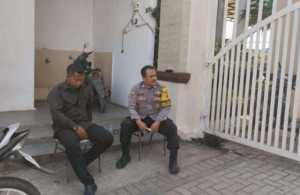 Bhabinkamtibmas Parungpanjang Turun Langsung, Ajak Warga Desa Cikuda Jaga Keamanan Bersama.