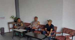 Bhabinkamtibmas Polsek Cijeruk Sambangi Warga Desa Pasir Jaya, Perkuat Deteksi Dini dan Kedekatan dengan Masyarakat.