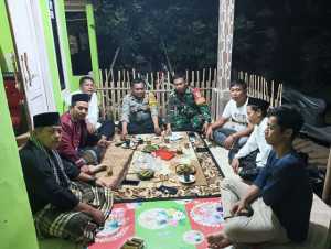 Wujudkan Kamtibmas Kondusif, Bhabinkamtibmas Parungpanjang Sambangi Warga Bersama Babinsa