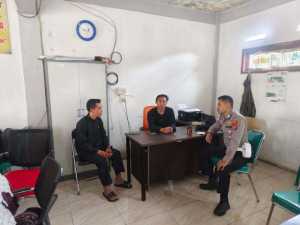 Bhabinkamtibmas Desa Gunung Malang Sambangi Tokoh Masyarakat, Pererat Sinergi untuk Jaga Kamtibmas.