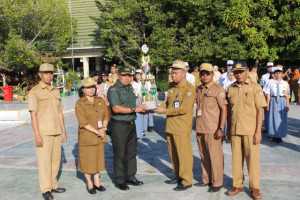 Kodim 1016/Plk Serahkan Piala Lomba Green Camp 2 Saka Wira Kartika Tahun 2025.
