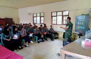Satgas TMMD Kodim 1016/Plk Bekali Wasbang dan Bela Negara Pada Siswa SMAN 1 Rungan.