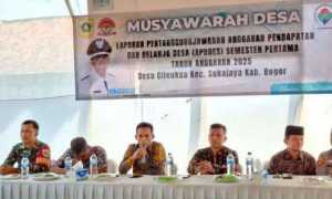 Pemerintahan Desa Cileuksa Gelar Musyawarah Bahas APBDes.