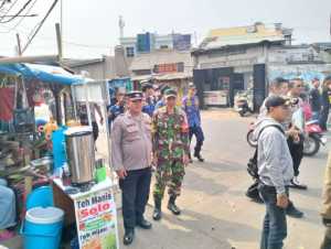Bhabinkamtibmas Polsek Parung Bersinergi dengan TNI, Jalin Kedekatan dengan Warga dan Tekan Tawuran Remaja.