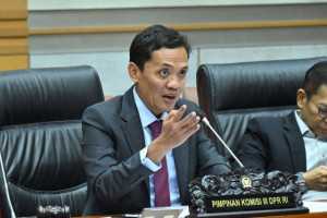 Ketua Komisi III DPR Apresiasi Polisi Berhasil Ungkap Kematian Diplomat Kemlu.
