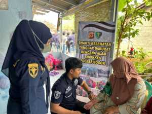 Dokkes Polres Bogor Laksanakan Bhakti Kesehatan Tanggap Bencana di Rancabungur.