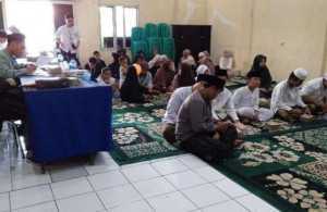 Bhabinkamtibmas Polsek Ciampea Monitoring Lomba MTQ Tingkat Desa Bojongrangkas.