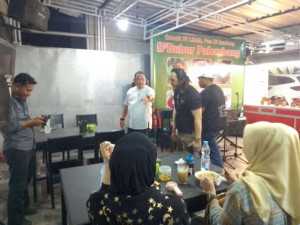 Sultan Iskandar Palembang Darussalam Promosikan Menu DBubur Kedai Cek Idham di Simpang Lampu Merah PIM
