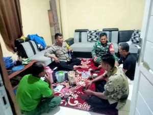 Bhabinkamtibmas Desa Sukarasa Aktif Sambangi Warga, Wujudkan Sinergi Polri dan Masyarakat