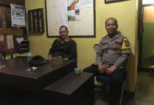 Sambang Pos Kamling, Bhabinkamtibmas Sampaikan Pesan Kamtibmas ke Warga