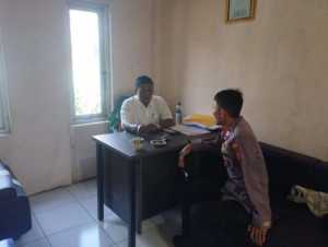 Bhabinkamtibmas Polsek Jasinga Sambangi Warga Desa Pamagersari, Sampaikan Himbauan Kamtibmas