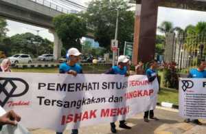 Skandal Pasar Cinde Meledak! Massa Desak Kejati Sumsel Tetapkan Ishak Mekki Jadi Tersangka!