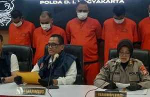 Janggalnya Penangkapan 5 Orang Rugikan Bandar Judol, Legislator: Ironis