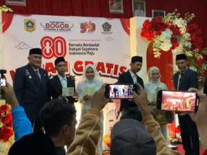 Nikah Gratis di Kantor Kecamatan Nanggung. Bupati Bogor Dan Wakil Bupati Bogor Turut Menghadiri