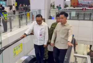 Wapres Gibran dan Menteri Kabinet Merah Putih Naik Whoosh ke Batujajar Hadiri Upacara Militer