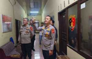 Kapolres Bogor Tinjau Polsek Cibungbulang Dan Polsek Ciampea, Pastikan Pelayanan Prima