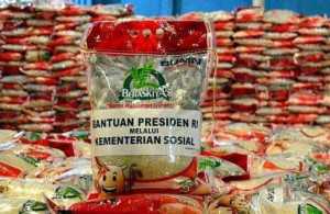 Dugaan Pungutan Rp 10 Ribu per Sak Beras Bansos di Desa Air Kati, Warga Pertanyakan Aturannya