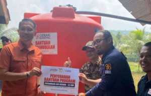 Disperkim Kabupaten Sukabumi Resmikan Pipanisasi Air Bersih di Desa Sukajadi Kecamatan Cimanggu