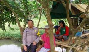 Sambang Warga Desa Mekarsari, Bhabinkamtibmas Polsek Rumpin Tingkatkan Peran Aktif Masyarakat dalam Menjaga Keamanan