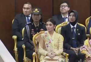 Dampingi Wapres Gibran, Selvi Ananda Tampil Anggun di Sidang Tahunan MPR