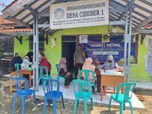 Bhabinkamtibmas Polsek Leuwiliang Sambang Warga, Jalin Kedekatan dan Perkuat Kamtibmas