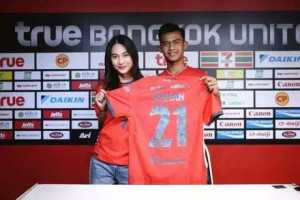 Mendapat Dukungan Netizen, Pemain Timnas Pratama Arhan dan Azizah Salsha Resmi Bercerai secara Verstek