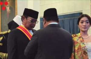 Mantan Terpidana Korupsi Mendapat Bintang Mahaputra Adipradana dari Prabowo